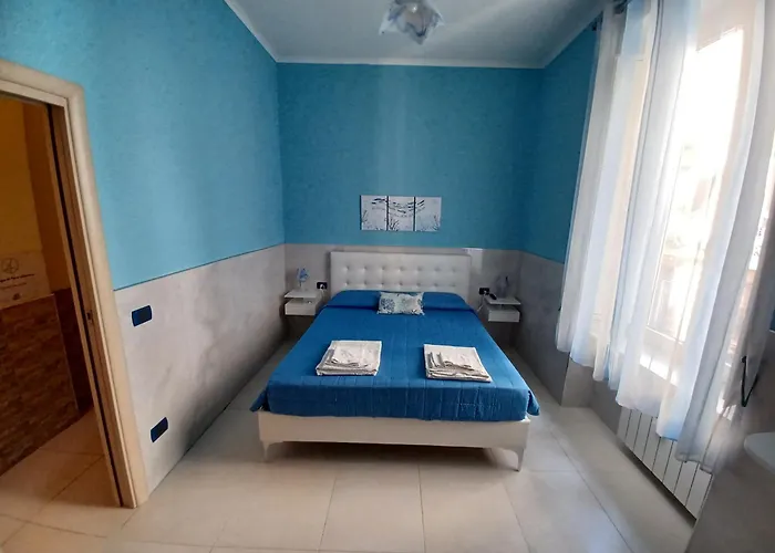 Quattro Palazzi Centro 3* Naples