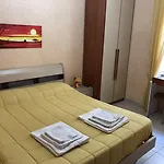 Bed and breakfast Quattro Palazzi Centro Nápoles