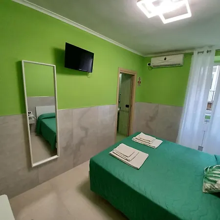 Oda ve Kahvaltı Quattro Palazzi Centro Napoli