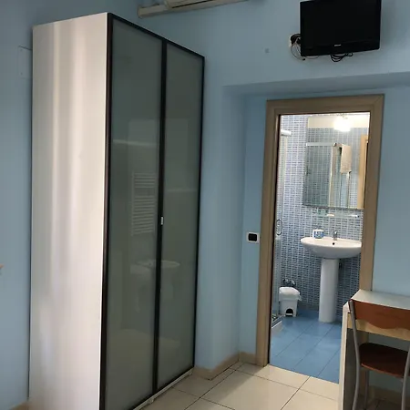 Quattro Palazzi Centro Frühstückspension Neapel