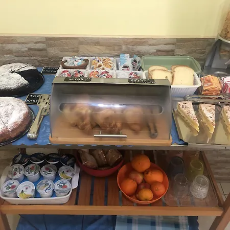 Quattro Palazzi Centro 4* Napoli