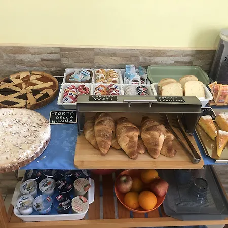Quattro Palazzi Centro 4* Napoli