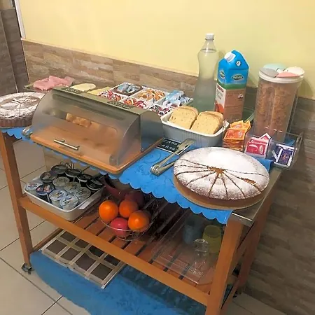 Bed & Breakfast Quattro Palazzi Centro 4*