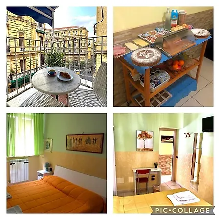 Bed & Breakfast Quattro Palazzi Centro Neapel