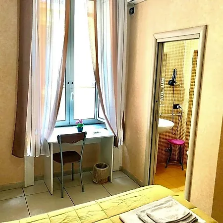 Quattro Palazzi Centro Bed & Breakfast 4*