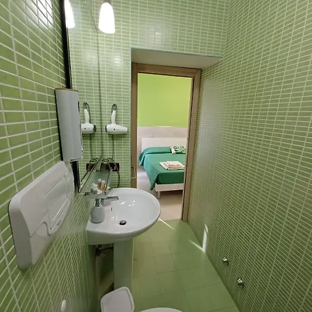 Bed & Breakfast Quattro Palazzi Centro 4*