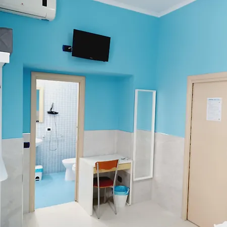 Quattro Palazzi Centro Oda ve Kahvaltı Napoli