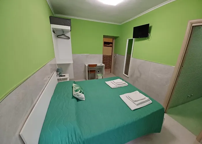 Quattro Palazzi Centro Napoli