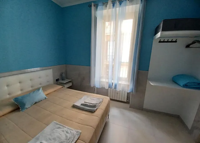 Quattro Palazzi Centro Napoli