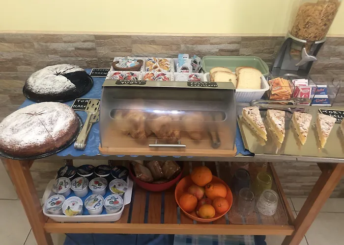 Quattro Palazzi Centro 3* Napoli