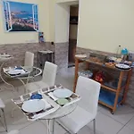 Quattro Palazzi Centro Alojamento de Acomodação e Pequeno-almoço Nápoles