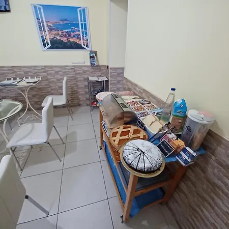Nocleg ze śniadaniem Quattro Palazzi Centro Neapol